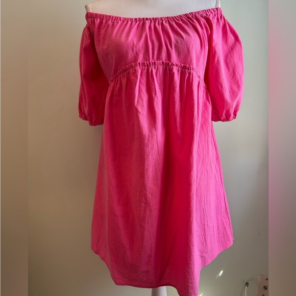 Vici Dresses & Skirts - ⚜️ Vici Pink Off-the-Shoulder Dress